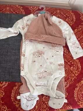 Carter Baby Trio Outfit - NEW Size 3 Months